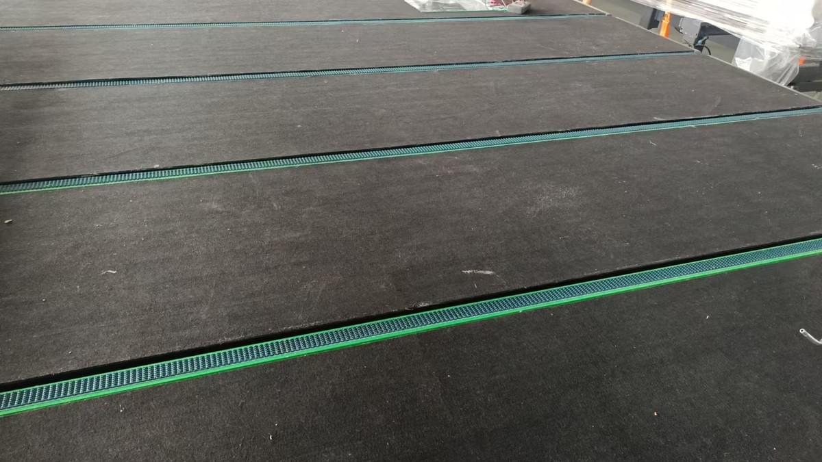 CNC glass cutting line