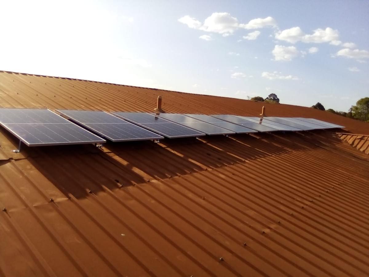 Unlocking the Power of the 3 KVA Hybrid Solar System