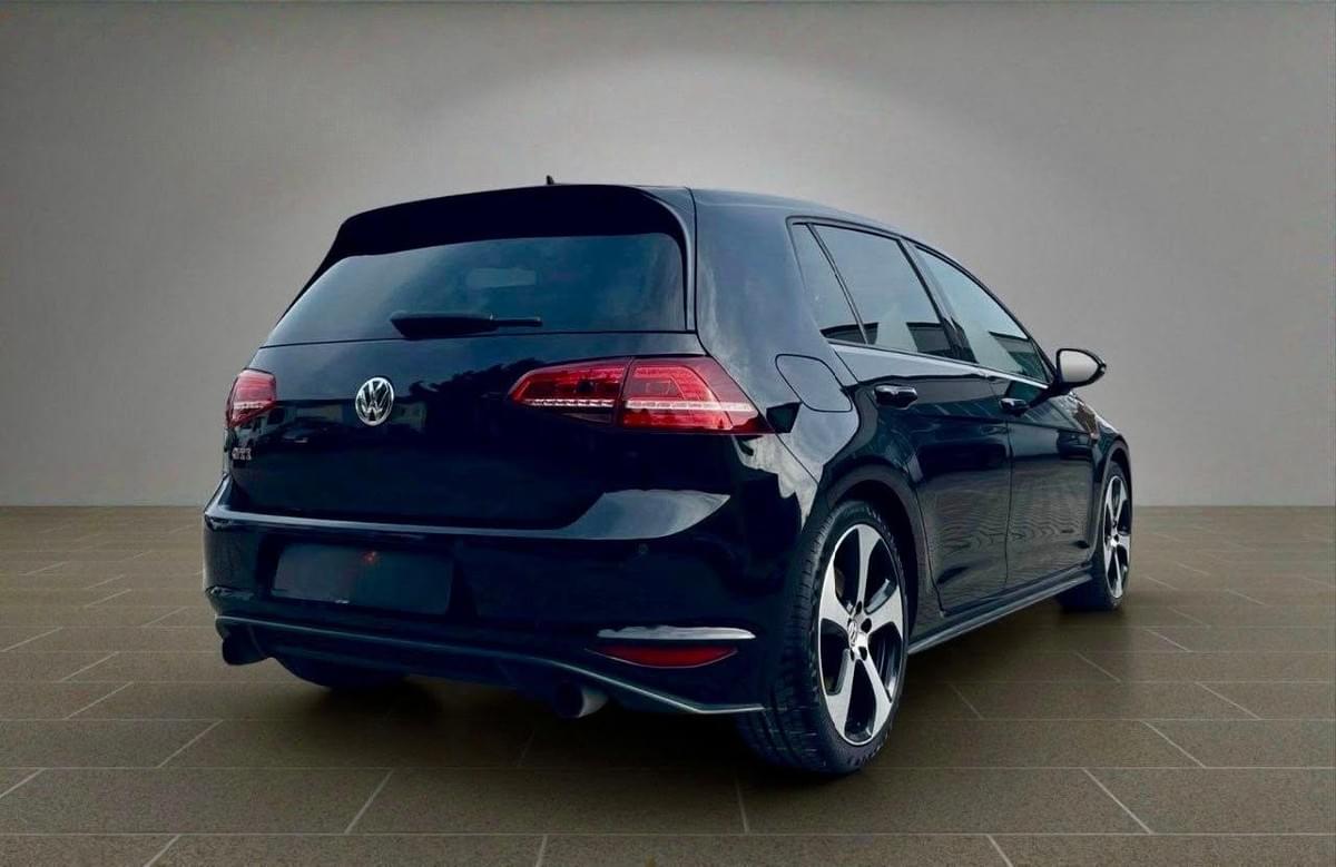 VOLKSWAGEN GOLF 7 GTI