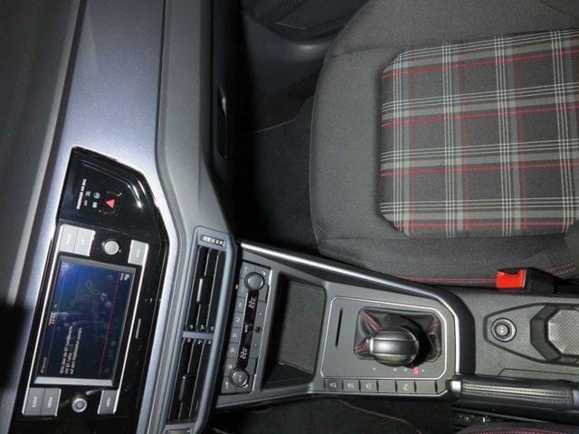 VOLKSWAGEN POLO GTI – 200 CH – DSG6 – BLANC TOIT NOIR