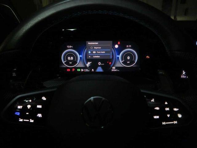 VOLKSWAGEN GOLF 8 R LIMITED ÉDITION 333 CH – AKRAPOVIČ TITANE