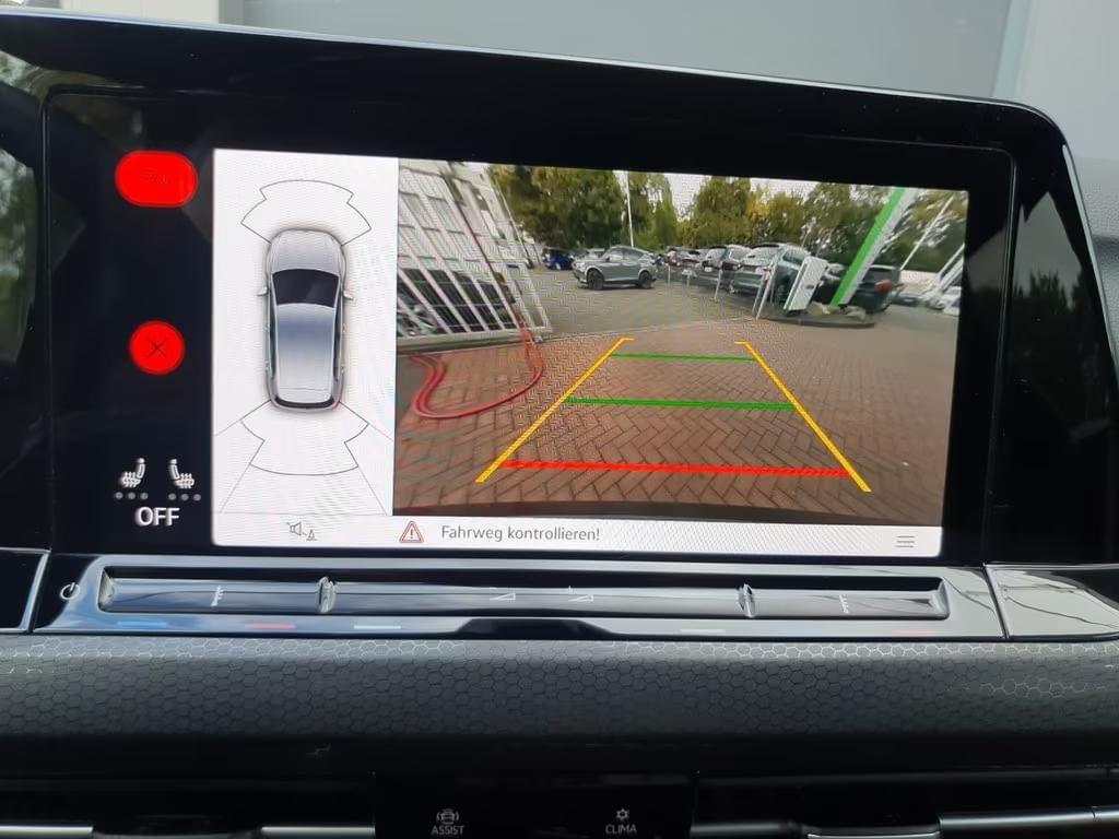 VOLKSWAGEN GOLF 8 GTI CLUBSPORT – 2.0 TSI 300 CH – DSG – FULL BLACK