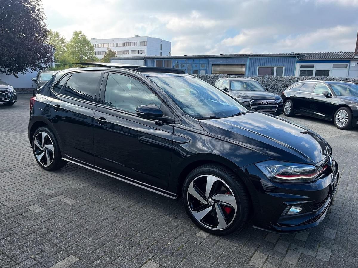 VOLKSWAGEN POLO GTI 2.0 TSI DSG – 200 CH – TOIT OUVRANT & SONO BEATS 