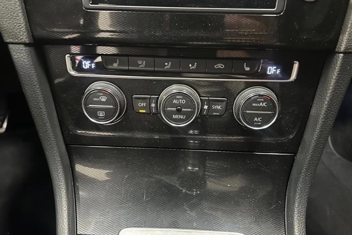 VOLKSWAGEN GOLF 7 GTI PERFORMANCE 2.0 TSI 230 CH