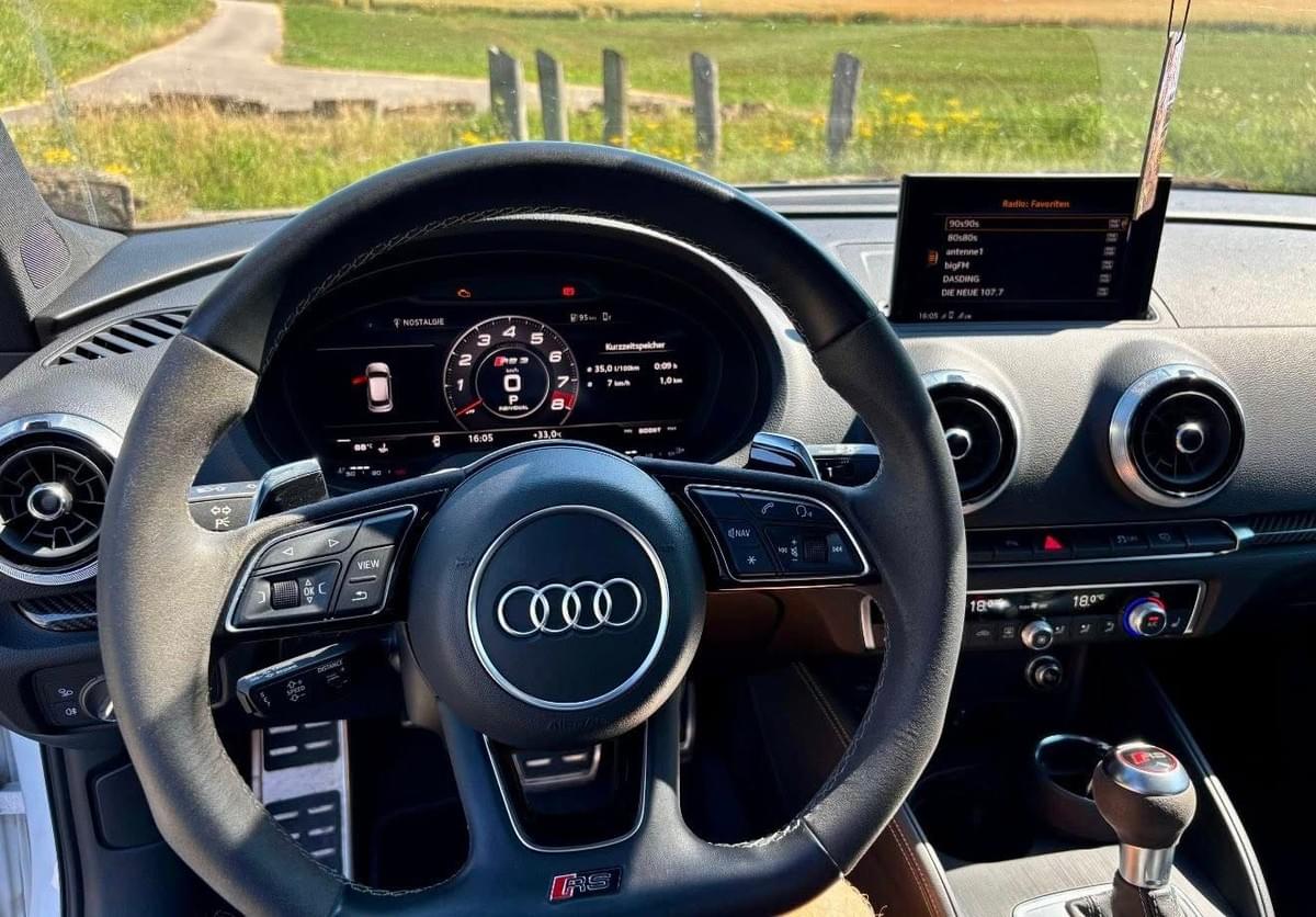 AUDI RS3 SPORTBACK 2.5 TFSI 400CH S TRONIC QUATTRO – DAZA