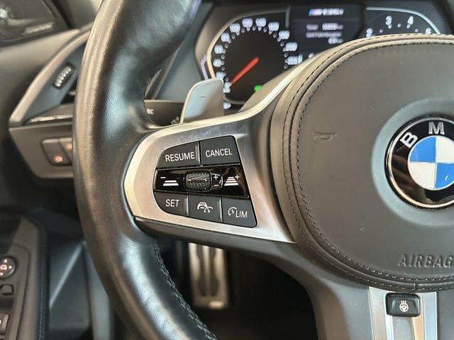 BMW M135i xDrive – 306 ch – Steptronic 8 – Misano Blue Metallic