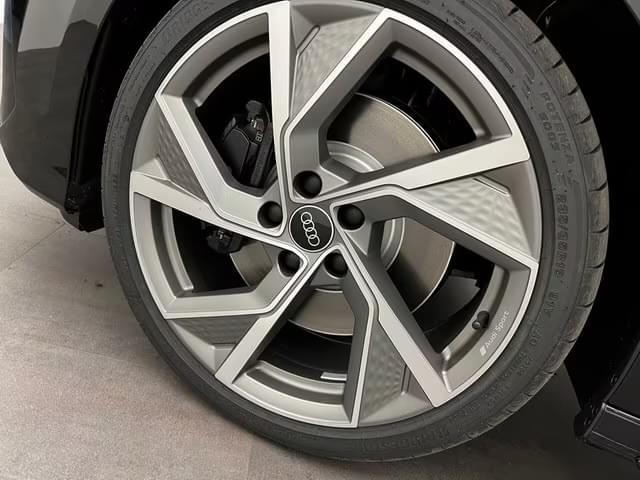 AUDI S3 2.0 TSI 310 CH – QUATTRO – FULL BLACK