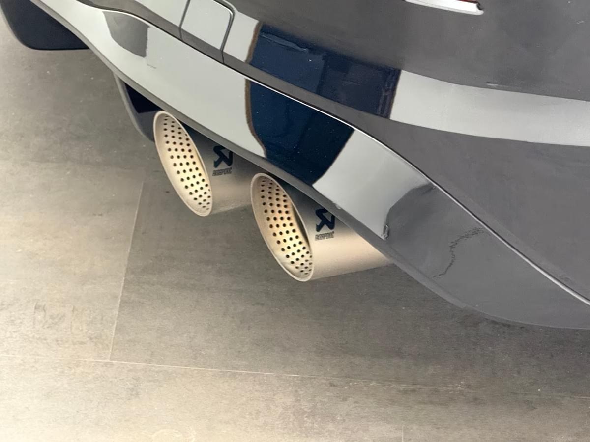 VOLKSWAGEN GOLF 8R FULL BLACK 2.0 TSI 320 CH