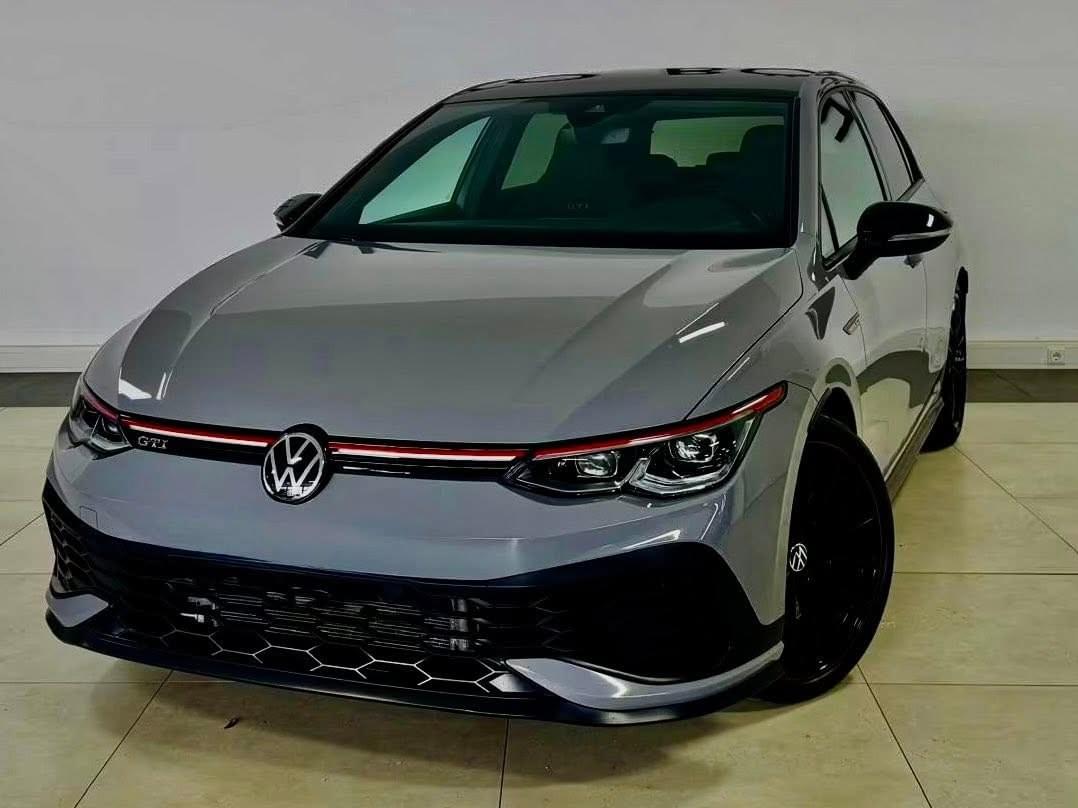 VOLKSWAGEN GOLF 8 GTI ÉDITION 45 ANNIVERSAIRE – 2.0 TSI 300 CH – DSG