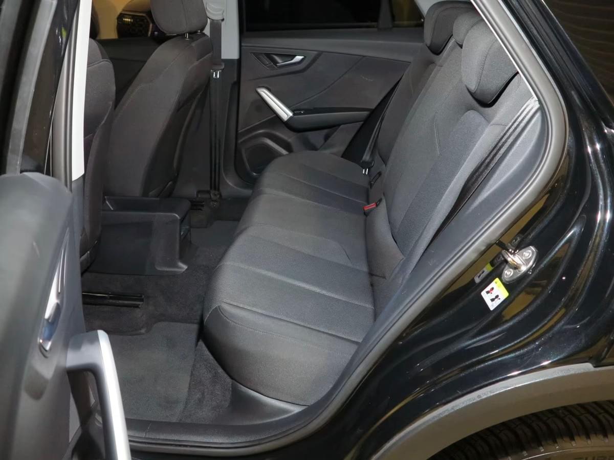 AUDI Q2 35 TFSI S TRONIC