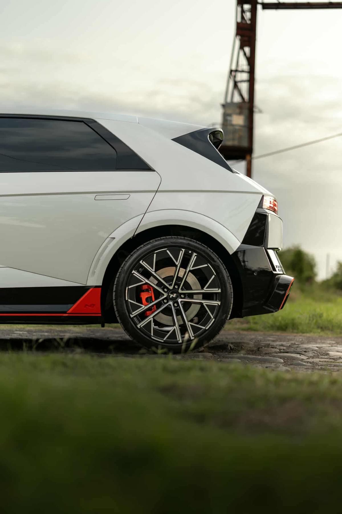 HYUNDAI IONIQ 5 N – AWD 609 ch (650 ch Overboost)