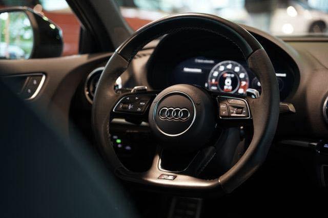 AUDI RS3 LIMOUSINE 2.5 TFSI – 400ch – QUATTRO – S-TRONIC
