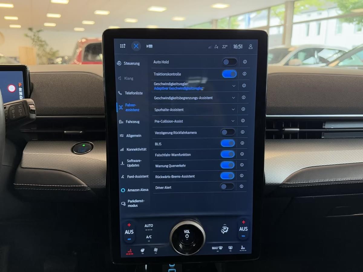 FORD MUSTANG MACH-E 100 % ÉLECTRIQUE – 269 CH – PROPULSION – IRIDIUM BLACK MICA