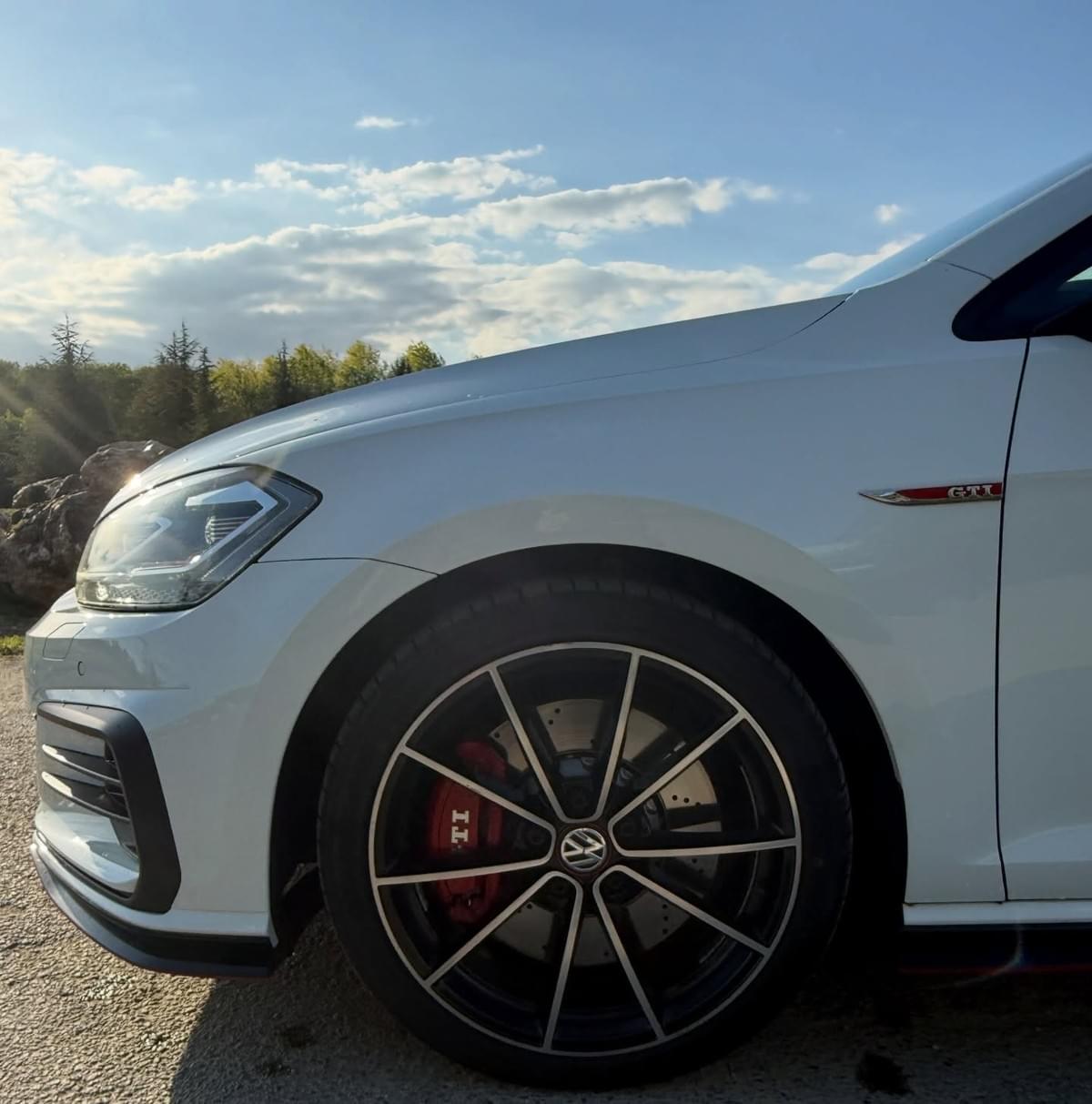 VOLKSWAGEN GOLF 7.5 GTI TCR 2.0 TSI 360 CH DSG7 STAGE 2