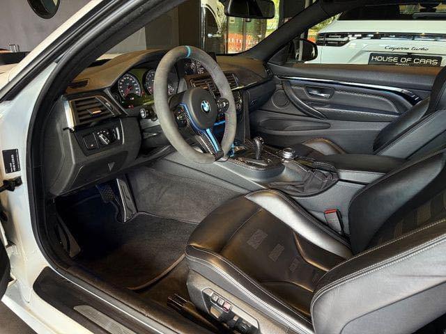 BMW M4 COUPÉ – 431 CH M-DKG ALPINWEISS III 