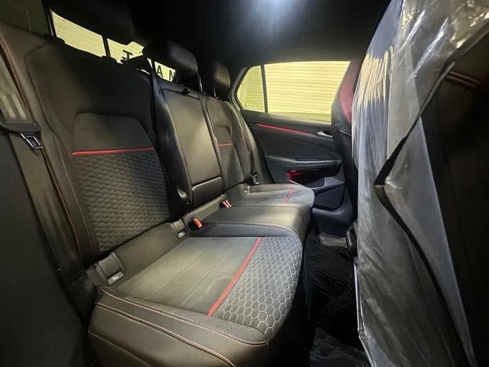 VOLKSWAGEN GOLF 8 GTI CLUBSPORT