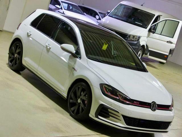 VOLKSWAGEN GOLF 7.5 GTI – 245 CH – DSG7 – TOIT OUVRANT – PURE WHITE 