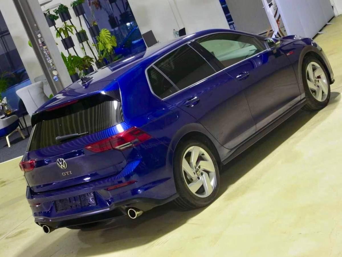 VOLKSWAGEN GOLF 8 GTI PERFORMANCE – 2.0 TSI 245 CH – BOÎTE MANUELLE