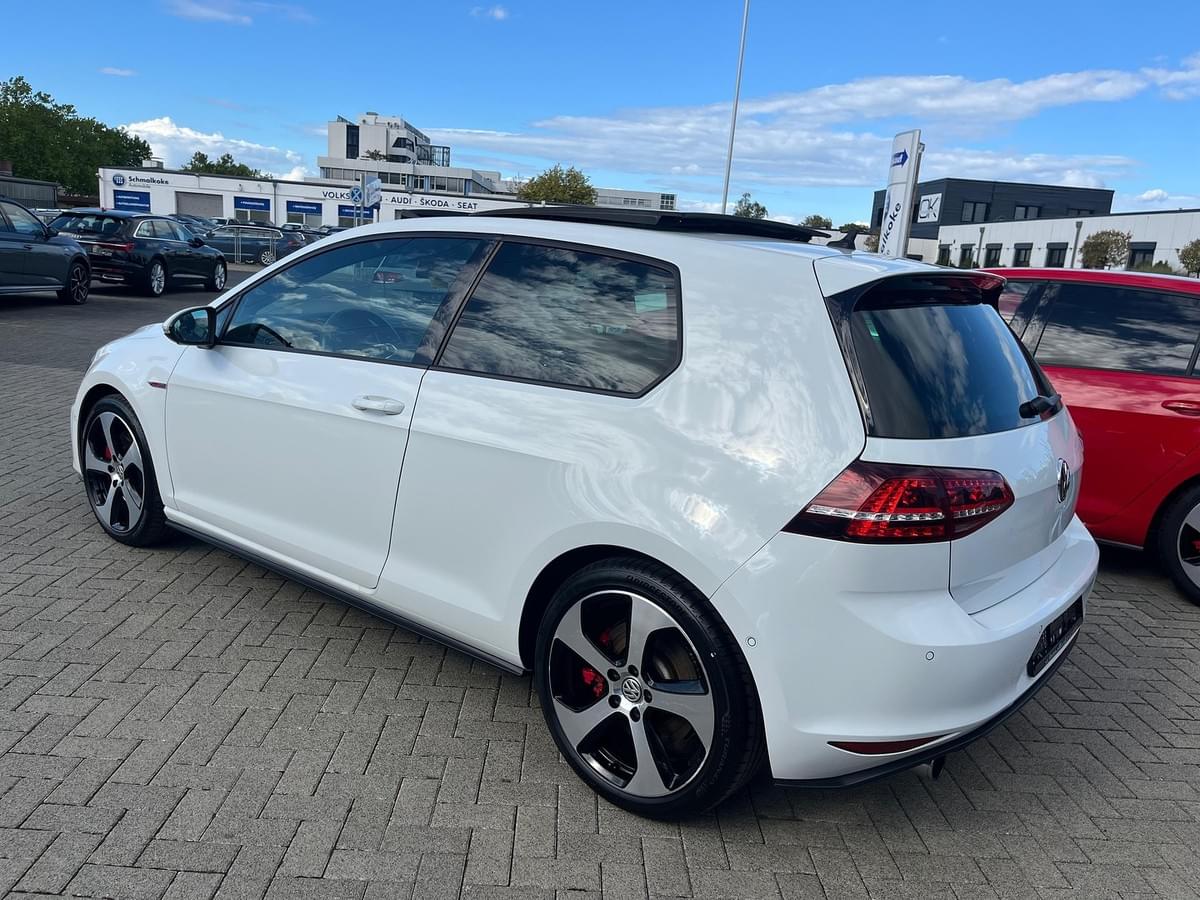 VOLKSWAGEN GOLF VII GTI 2.0 TSI PERFORMANCE 