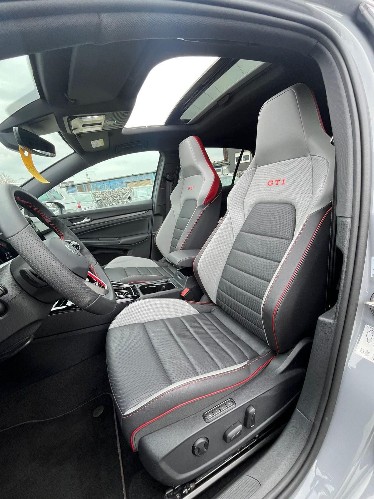 VOLKSWAGEN GOLF 8 GTI CLUBSPORT