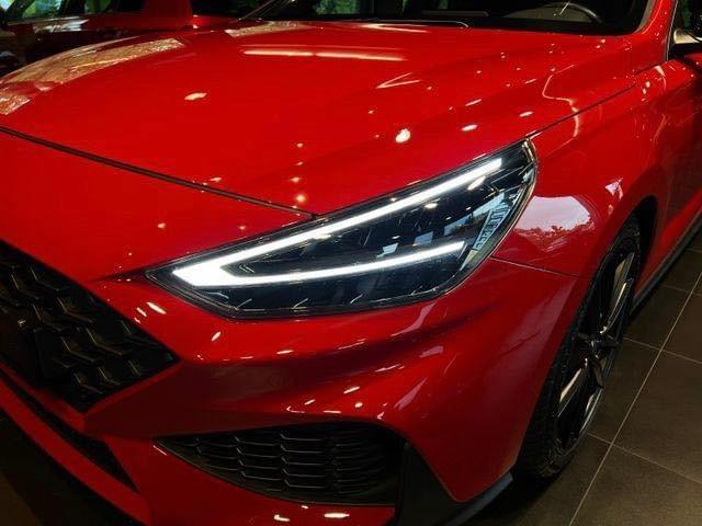 Hyundai i30N - 280ch DCT8 - Engine Red