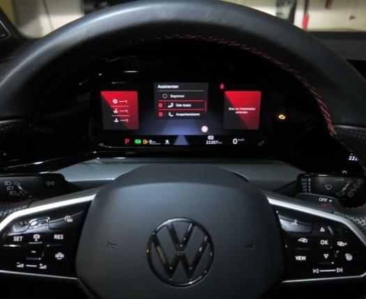 VOLKSWAGEN GOLF VIII GTI CLUBSPORT PACK 45’ ÉDITION – 2.0 TSI 300 CH DSG7