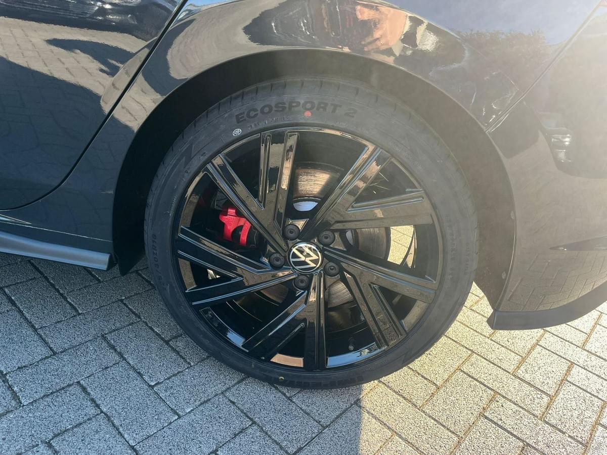 GOLF 8 GTI 245 CH DSG7