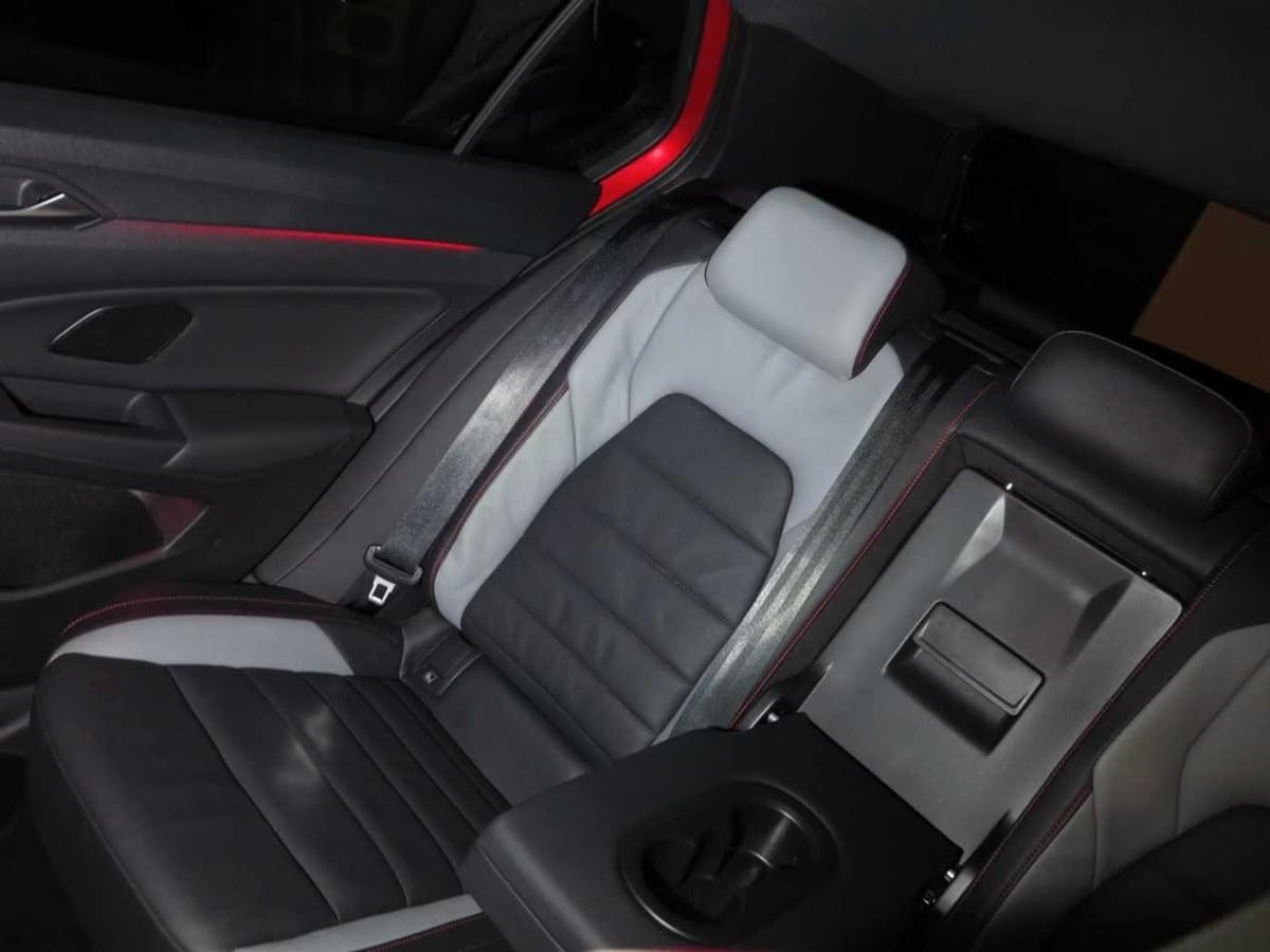 VOLKSWAGEN GOLF 8 GTI CLUBSPORT PACK 45 2.0 TSI 300 CH