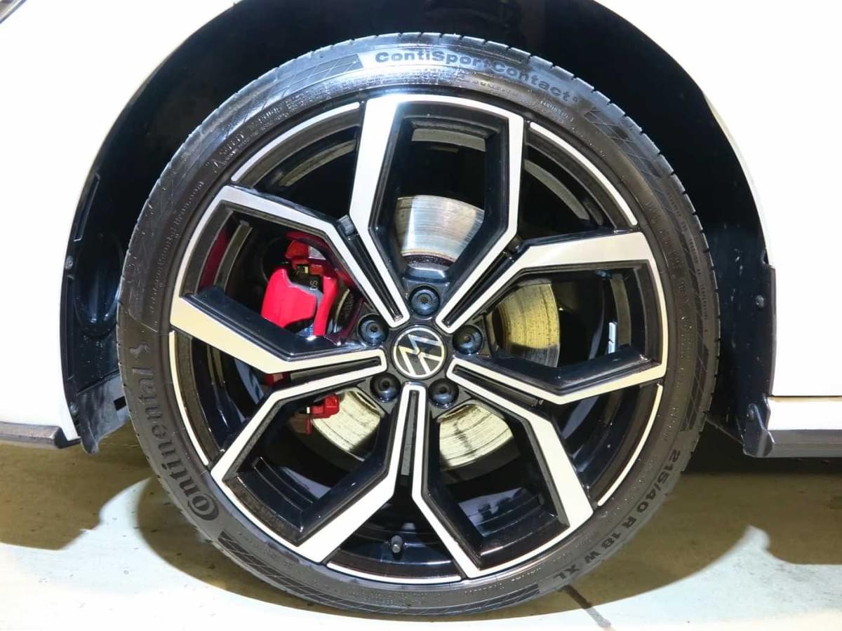 VOLKSWAGEN POLO GTI 2.0 TSI 207 CH – DSG – PURE WHITE