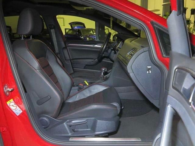 VOLKSWAGEN GOLF GTI TCR DSG – 290 CH – RED TORNADO 