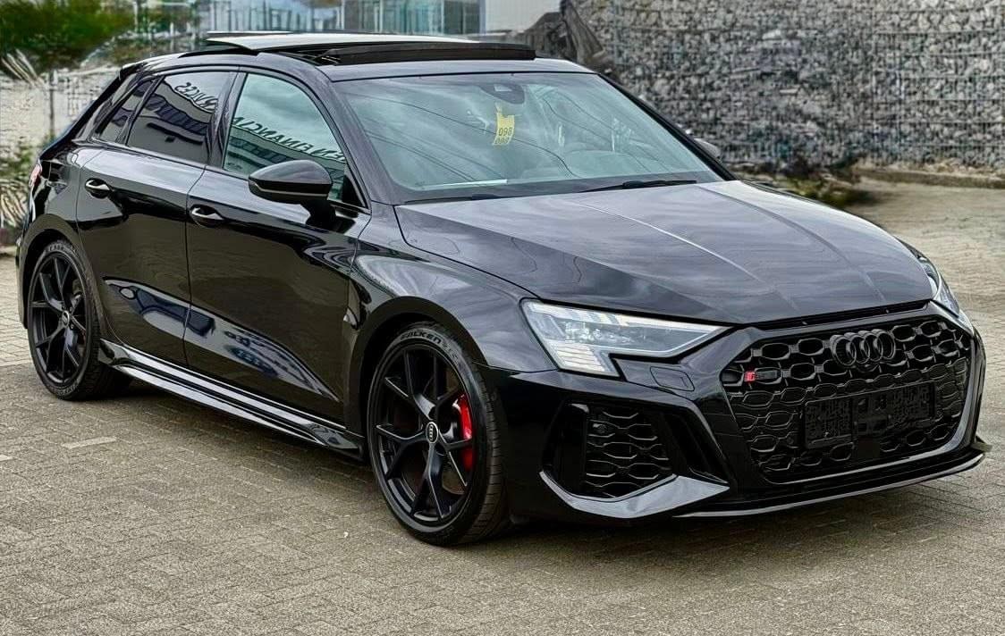 AUDI RS3 SPORTBACK 8Y – 400ch – FULL BLACK – FULL OPTIONS 