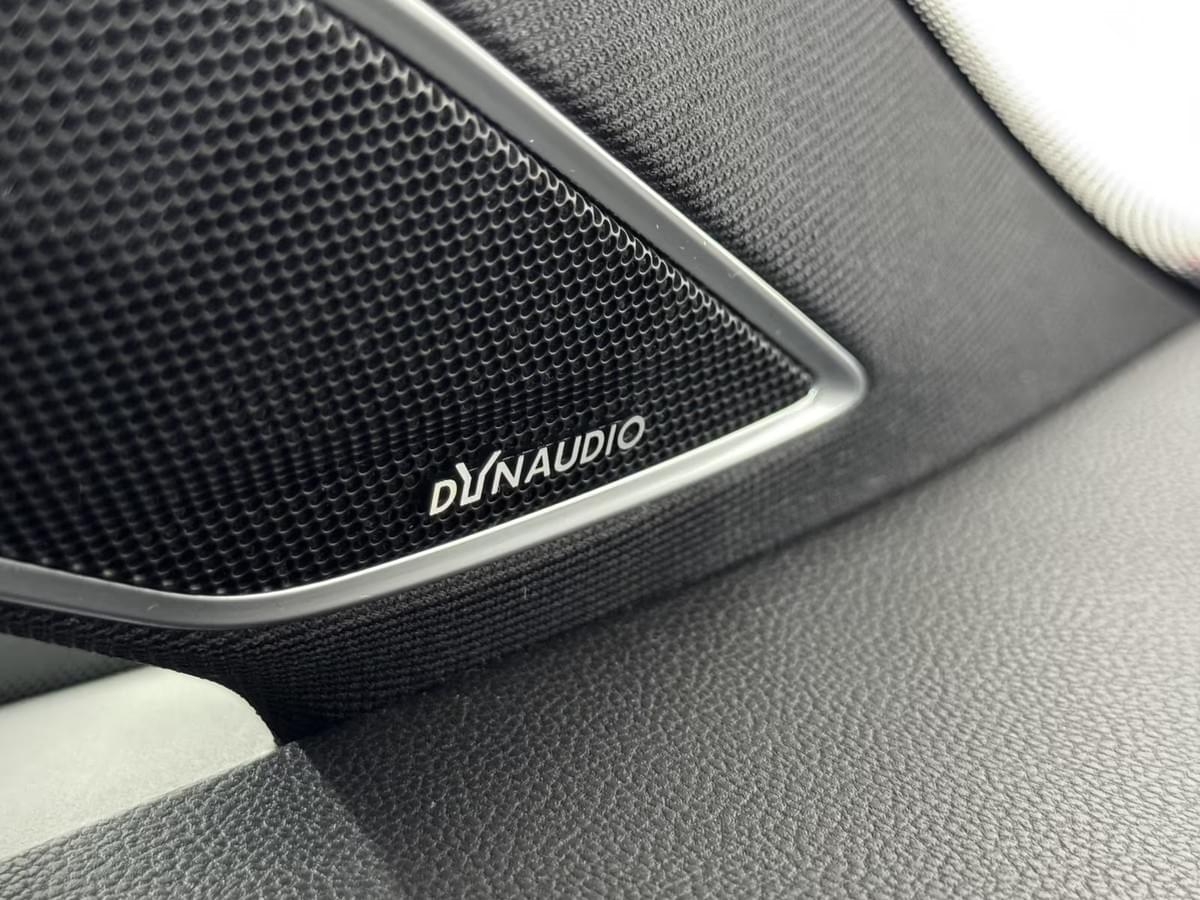 VOLKSWAGEN GOLF 7 GTI TCR 2.0 TSI 290 CH