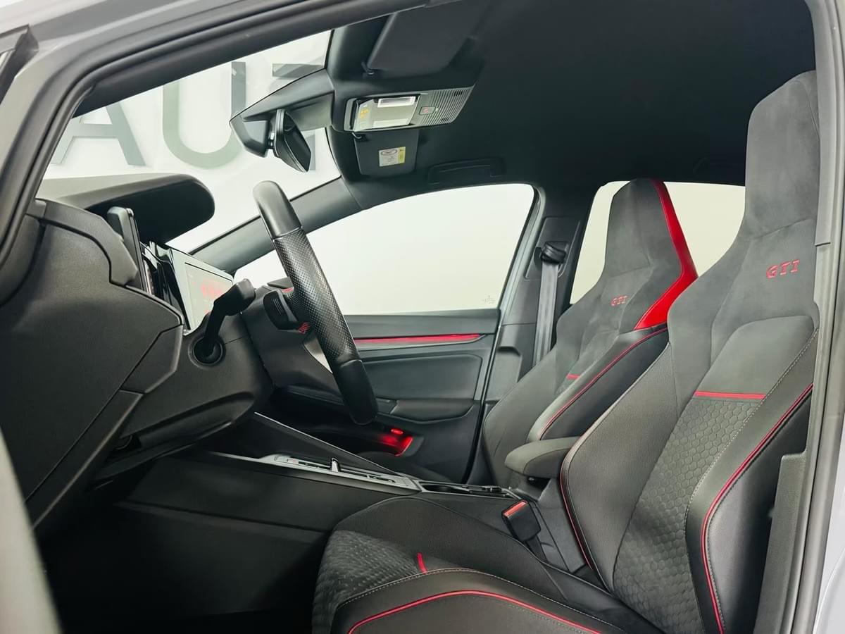 VOLKSWAGEN GOLF 8 GTI ÉDITION 45 ANNIVERSAIRE – 2.0 TSI 300 CH – DSG