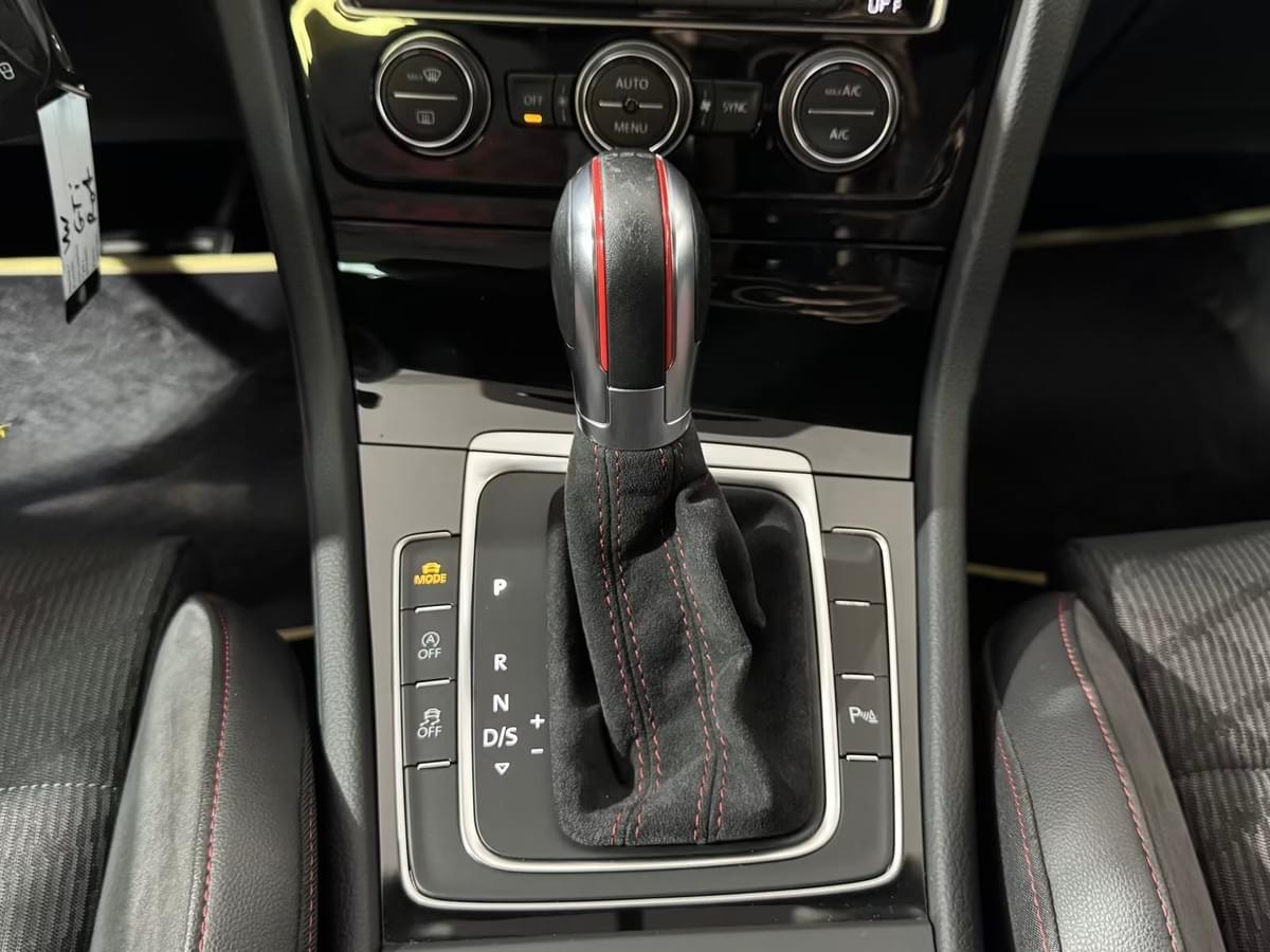 VOLKSWAGEN GOLF 7 GTI TCR 2.0 TSI 290 CH