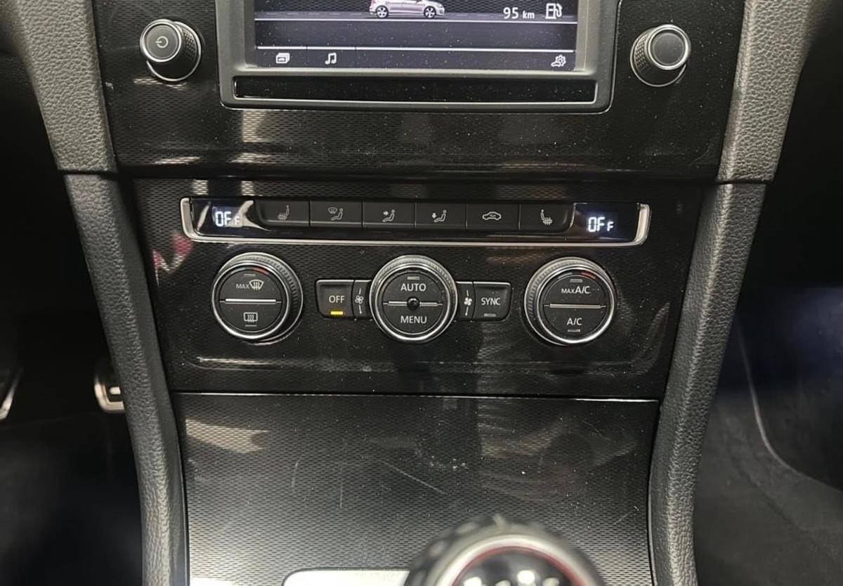 VOLKSWAGEN GOLF 7 GTI PERFORMANCE 2.0 TSI 230 CH