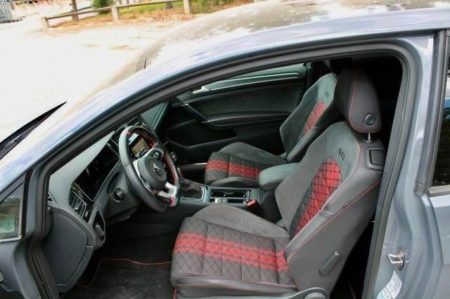 VOLKSWAGEN GOLF 7.5 GTI TCR – 290 CH – 2 PORTES – AIRLIFT PERFORMANCE