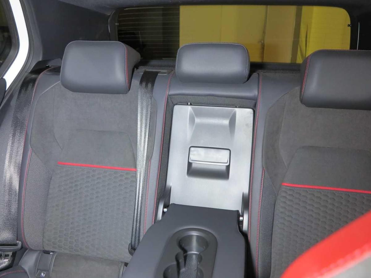 VOLKSWAGEN GOLF 8 GTI CLUBSPORT