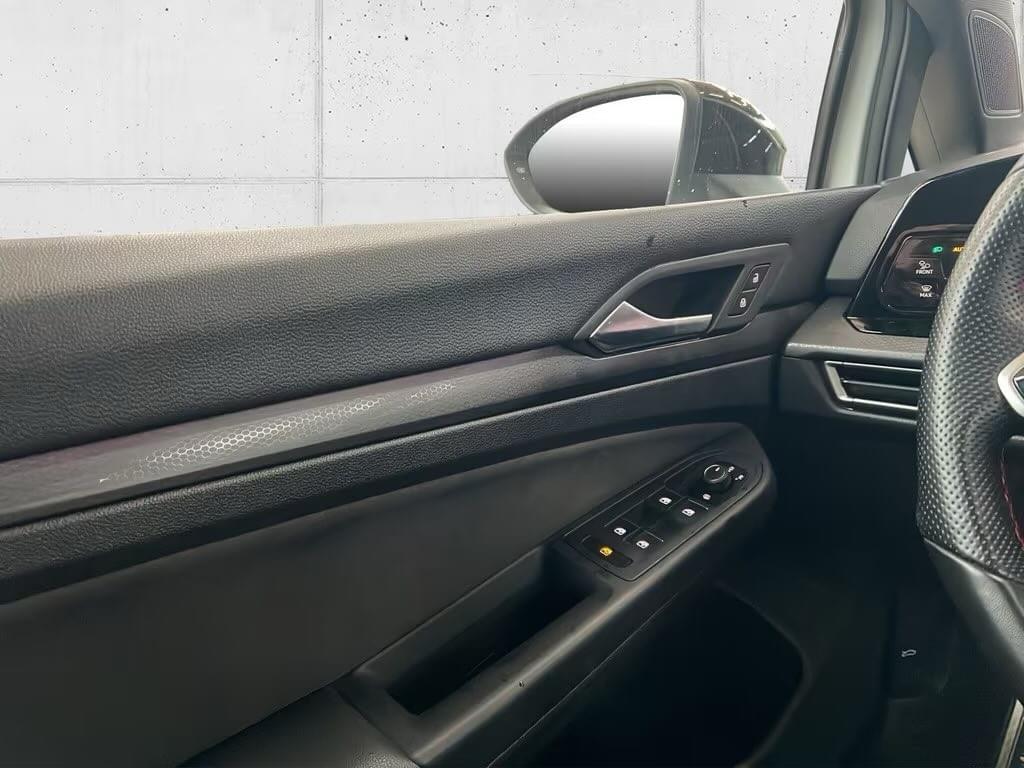 VOLKSWAGEN GOLF VIII GTI CLUBSPORT – 2.0 TSI 300 CH – DSG7 – PURE WHITE