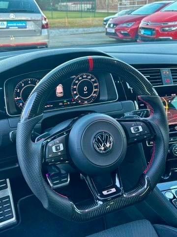 VOLKSWAGEN GOLF 7.5 R 2.0 TSI DSG – 300 CH – 4MOTION