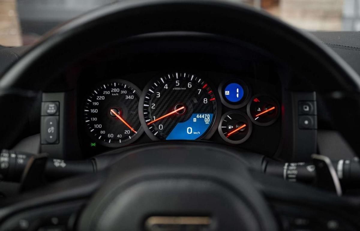 NISSAN GT-R R35 – V6 3.8 BI-TURBO 570 CH