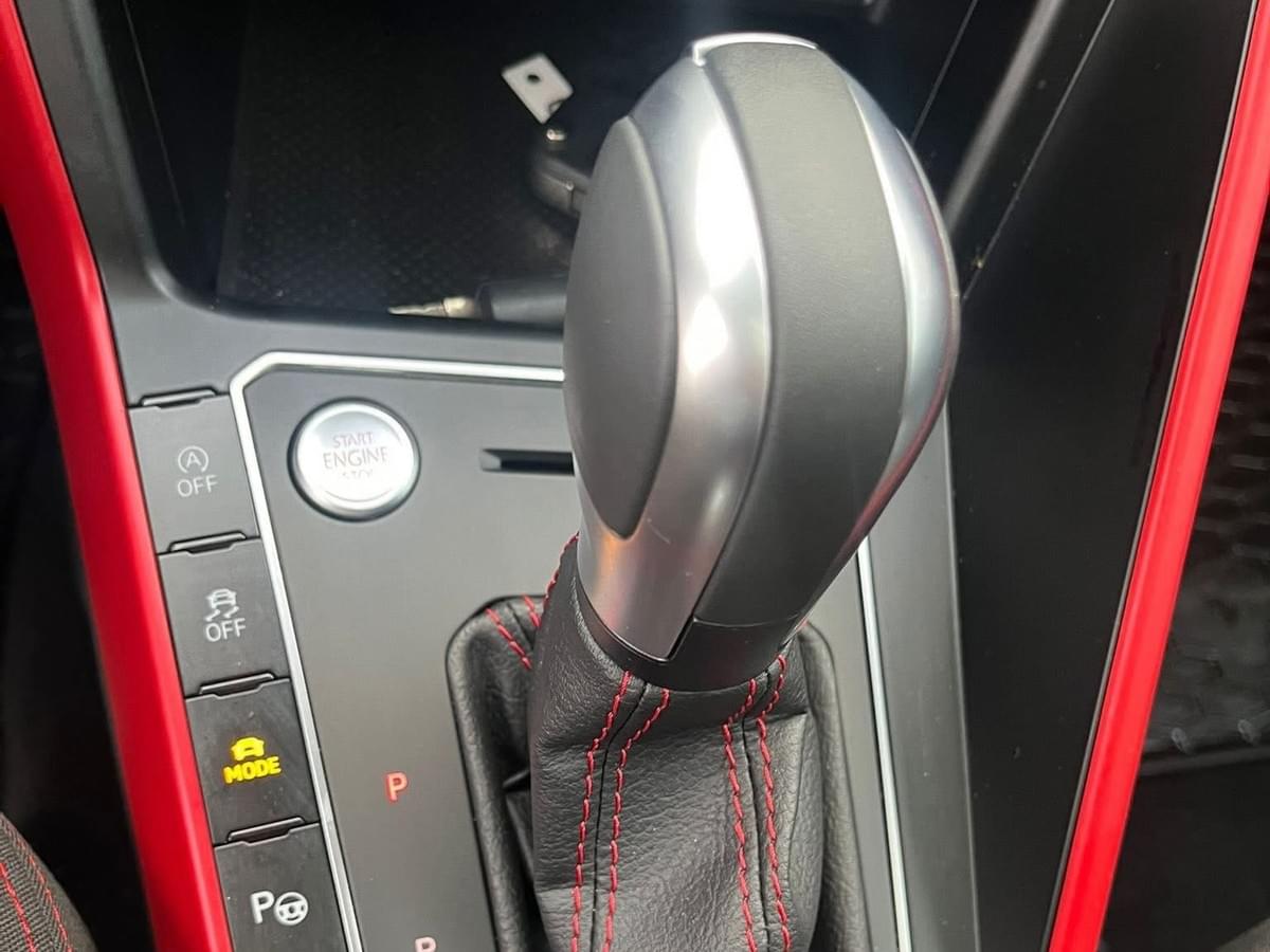 VOLKSWAGEN POLO GTI 2.0 TSI DSG – 200 ch – FULL OPTIONS