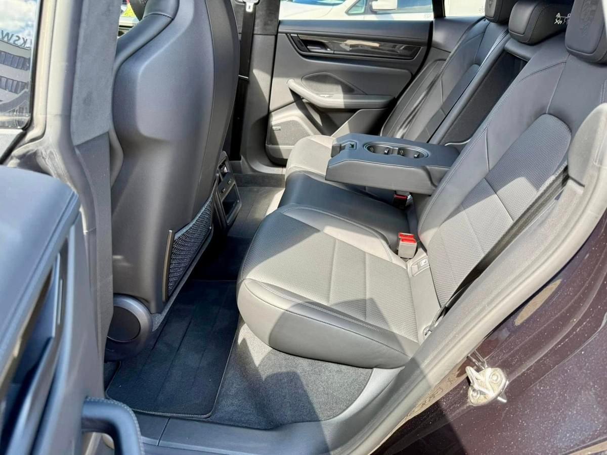 Porsche Macan Electric Turbo – 639 ch – Full Options