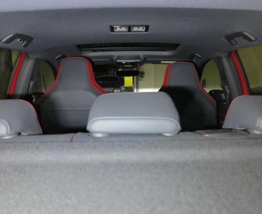 VOLKSWAGEN GOLF VIII GTI CLUBSPORT PACK 45’ ÉDITION – 2.0 TSI 300 CH DSG7