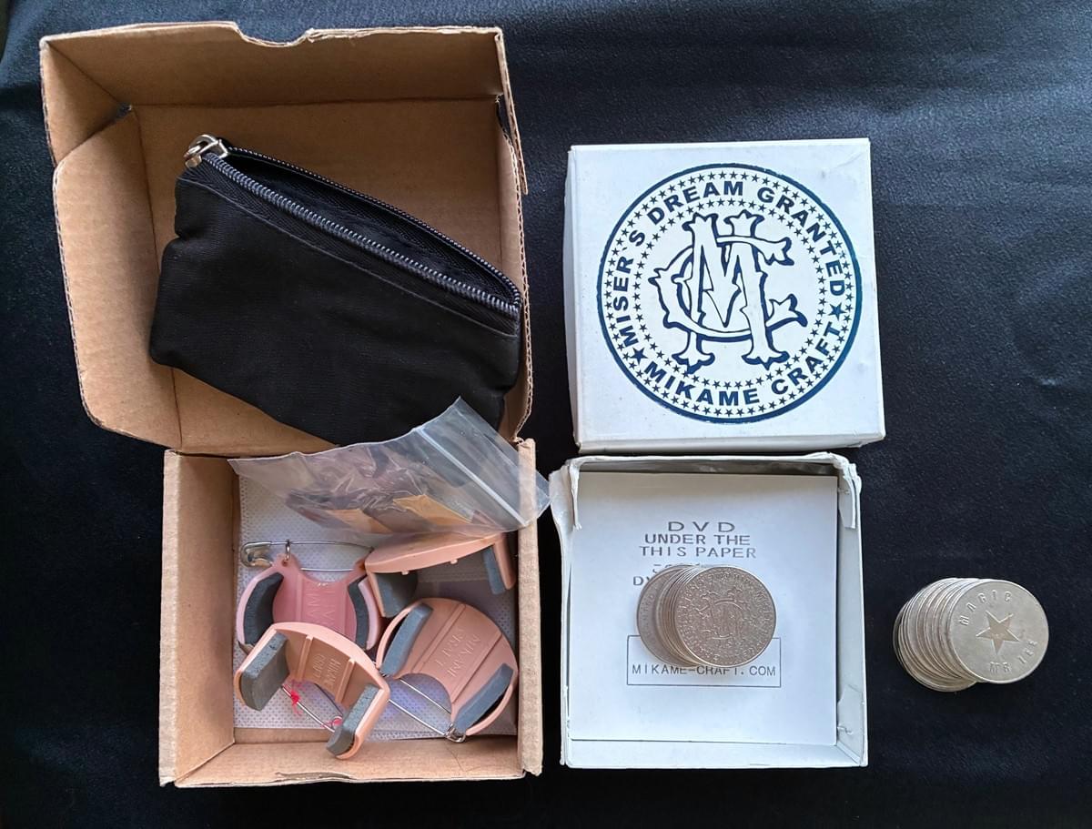 Palming Coins (and accessories including Mikame's 'Miser's Dream Granted' ) 