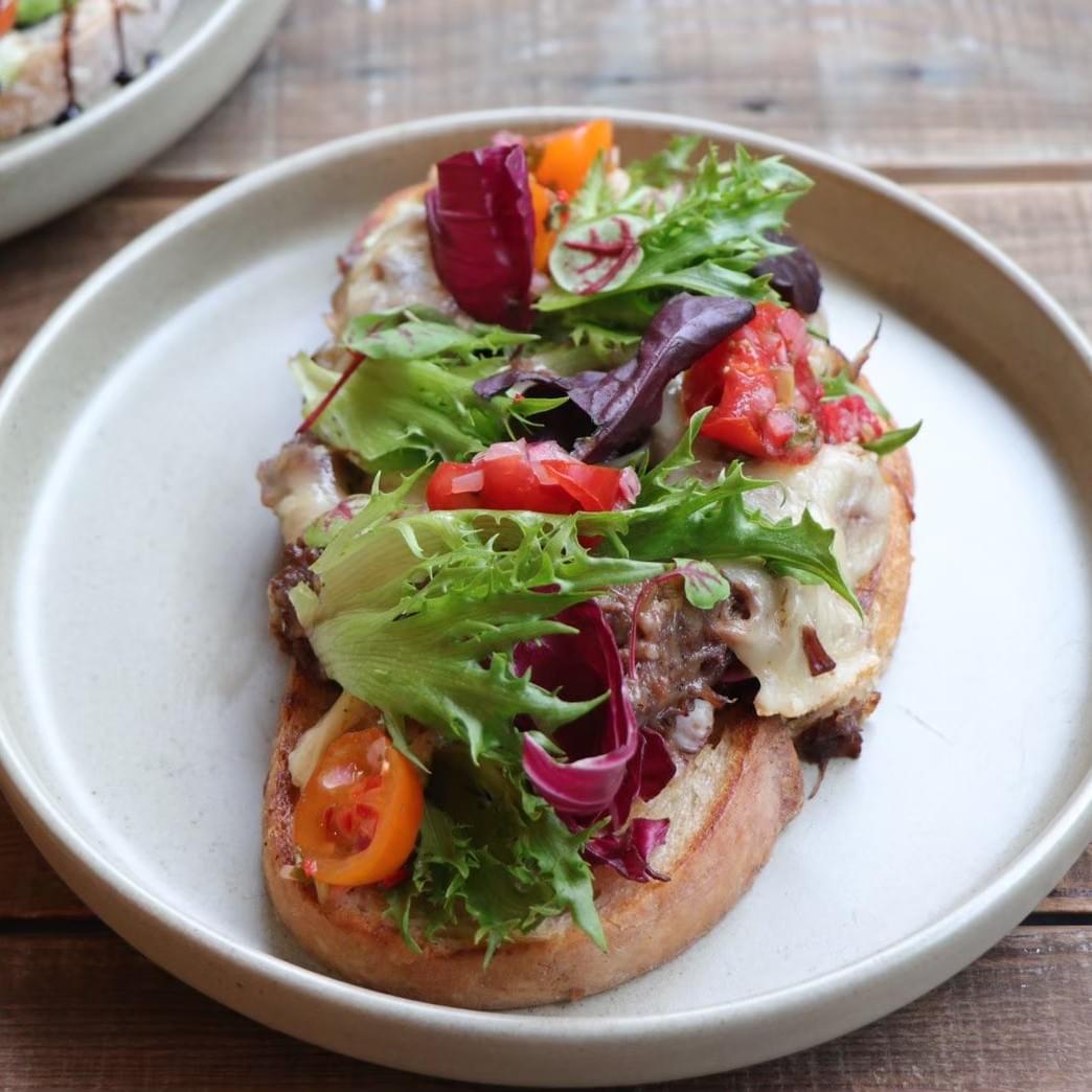 勺日-開方式三明治