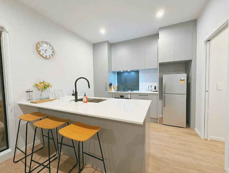 Modern & Stylish 3 BR @ Lower Hutt