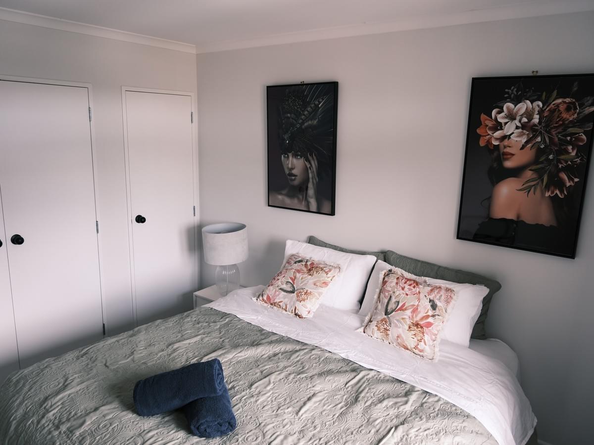 Seascape Escape | A Modern 4-Bedroom Retreat