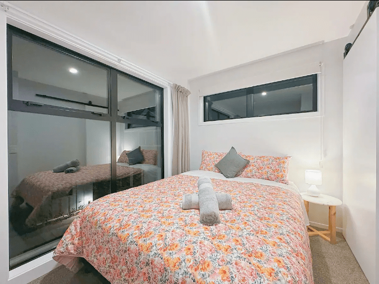 Modern & Stylish 3 BR @ Lower Hutt