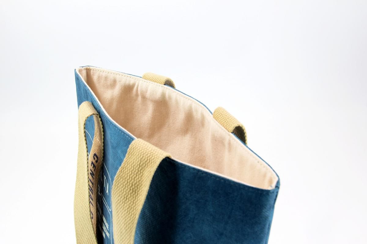 國立中正大學教育學院-客製杜邦紙手提袋