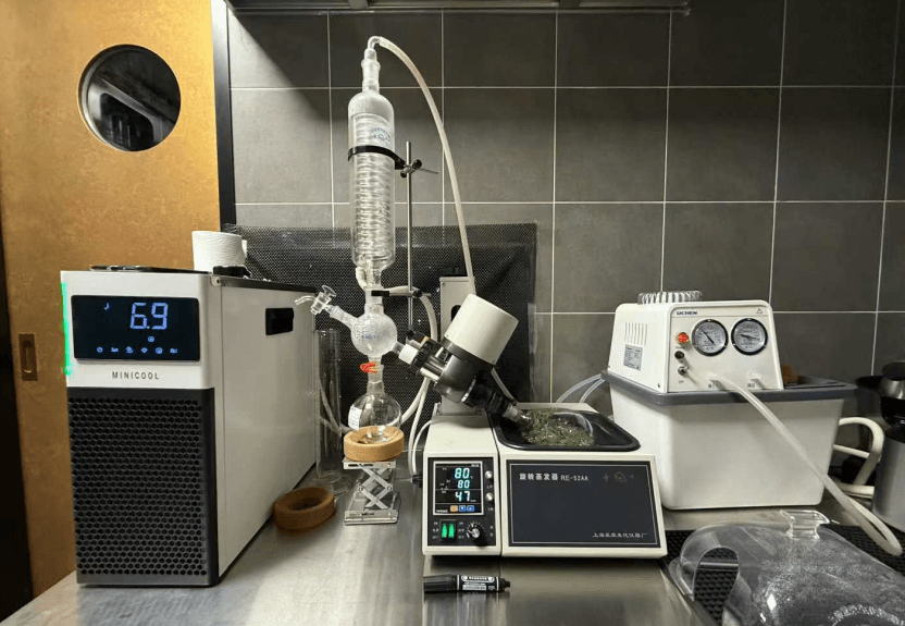 RIGID minicool-recirculating-chiller-lab-cooling-system.png